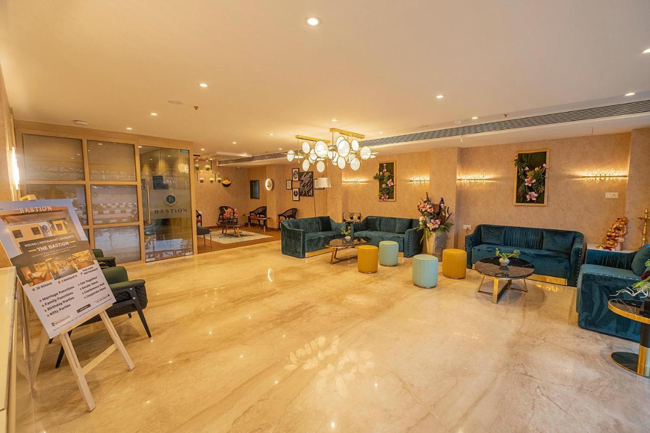 The Bastion Otel Bhopal Dış mekan fotoğraf