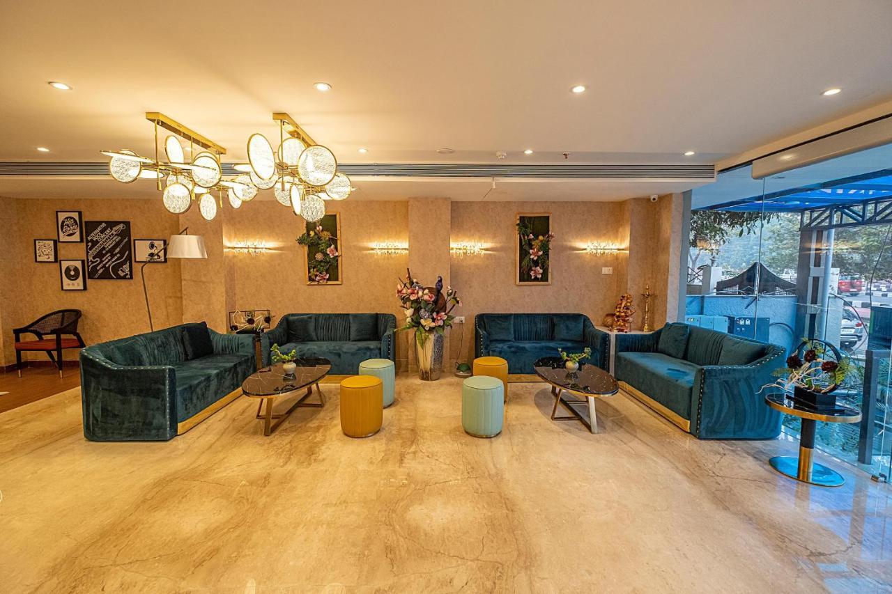 The Bastion Otel Bhopal Dış mekan fotoğraf