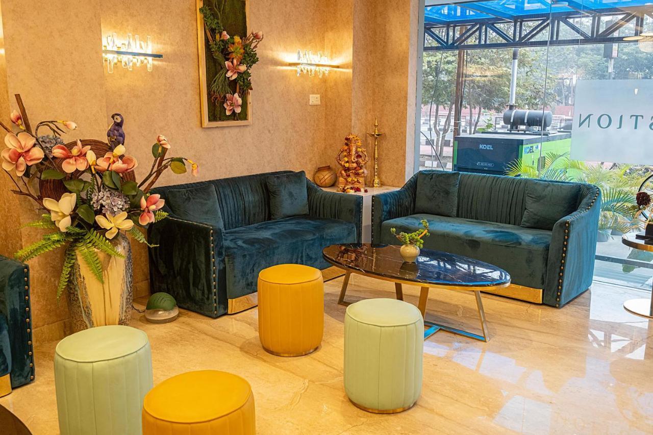 The Bastion Otel Bhopal Dış mekan fotoğraf