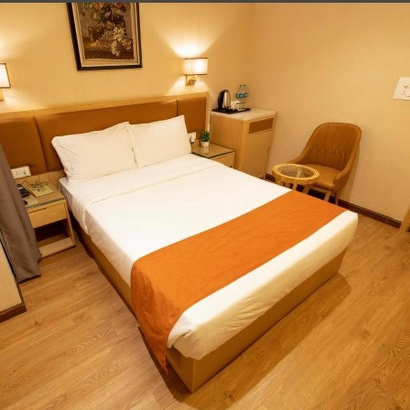 The Bastion Otel Bhopal Dış mekan fotoğraf