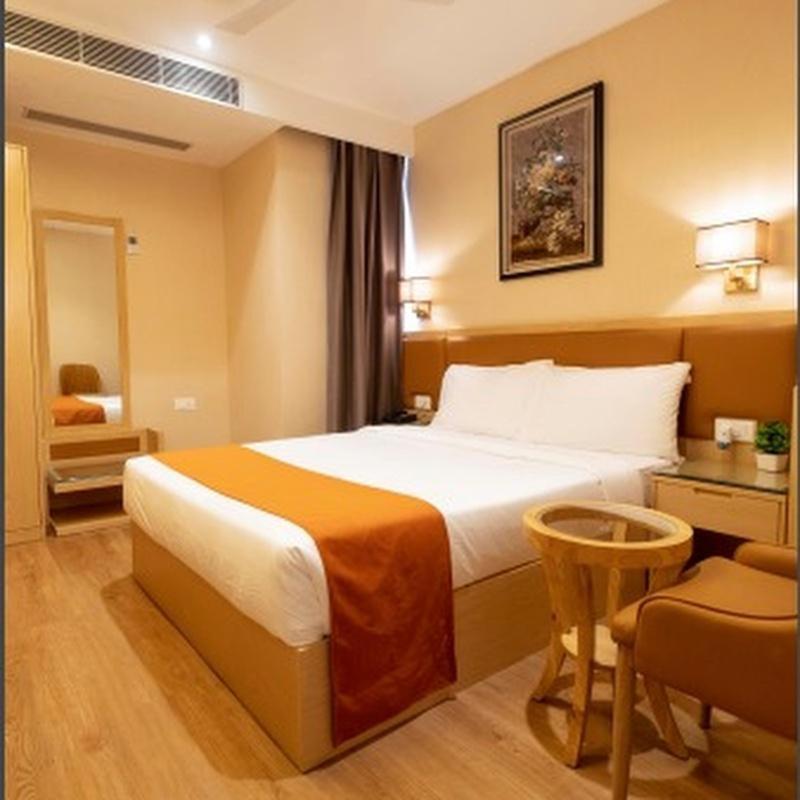 The Bastion Otel Bhopal Dış mekan fotoğraf